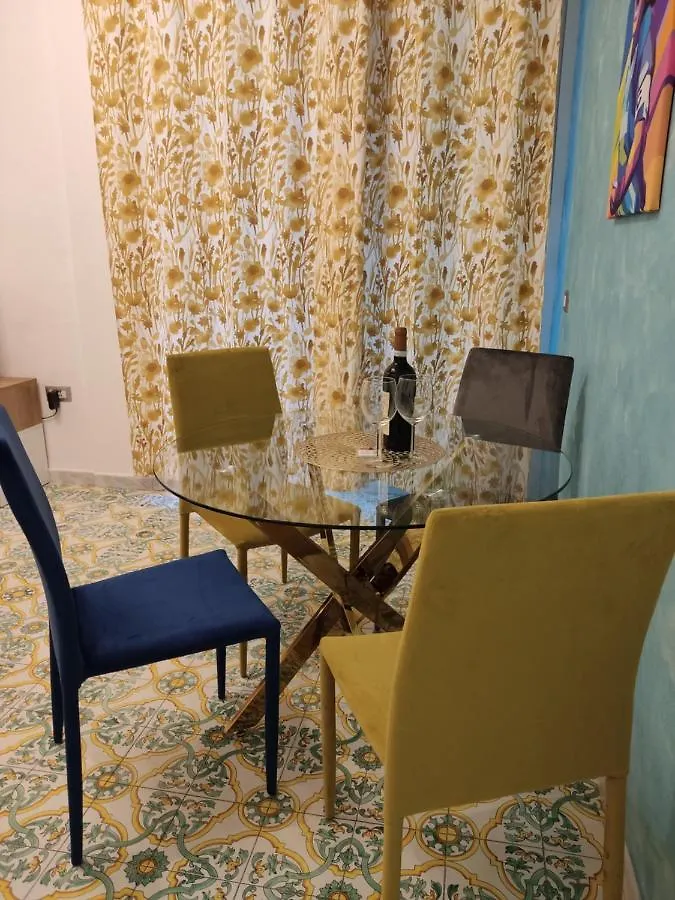 Il Corno Di Pulcinella Villa Naples
